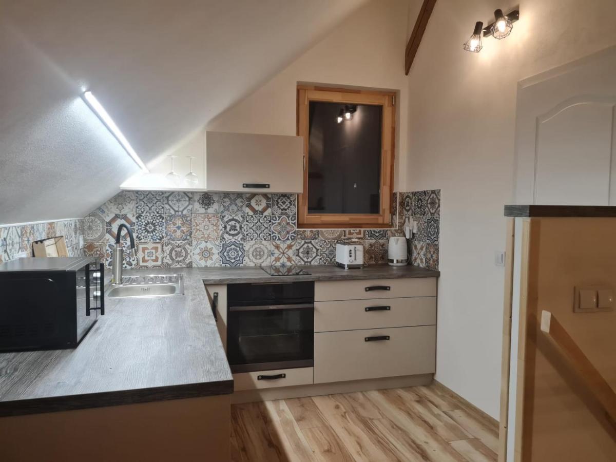 Apartman Konirna Харачов Екстериор снимка