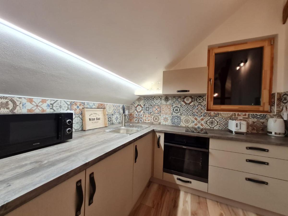 Apartman Konirna Харачов Екстериор снимка
