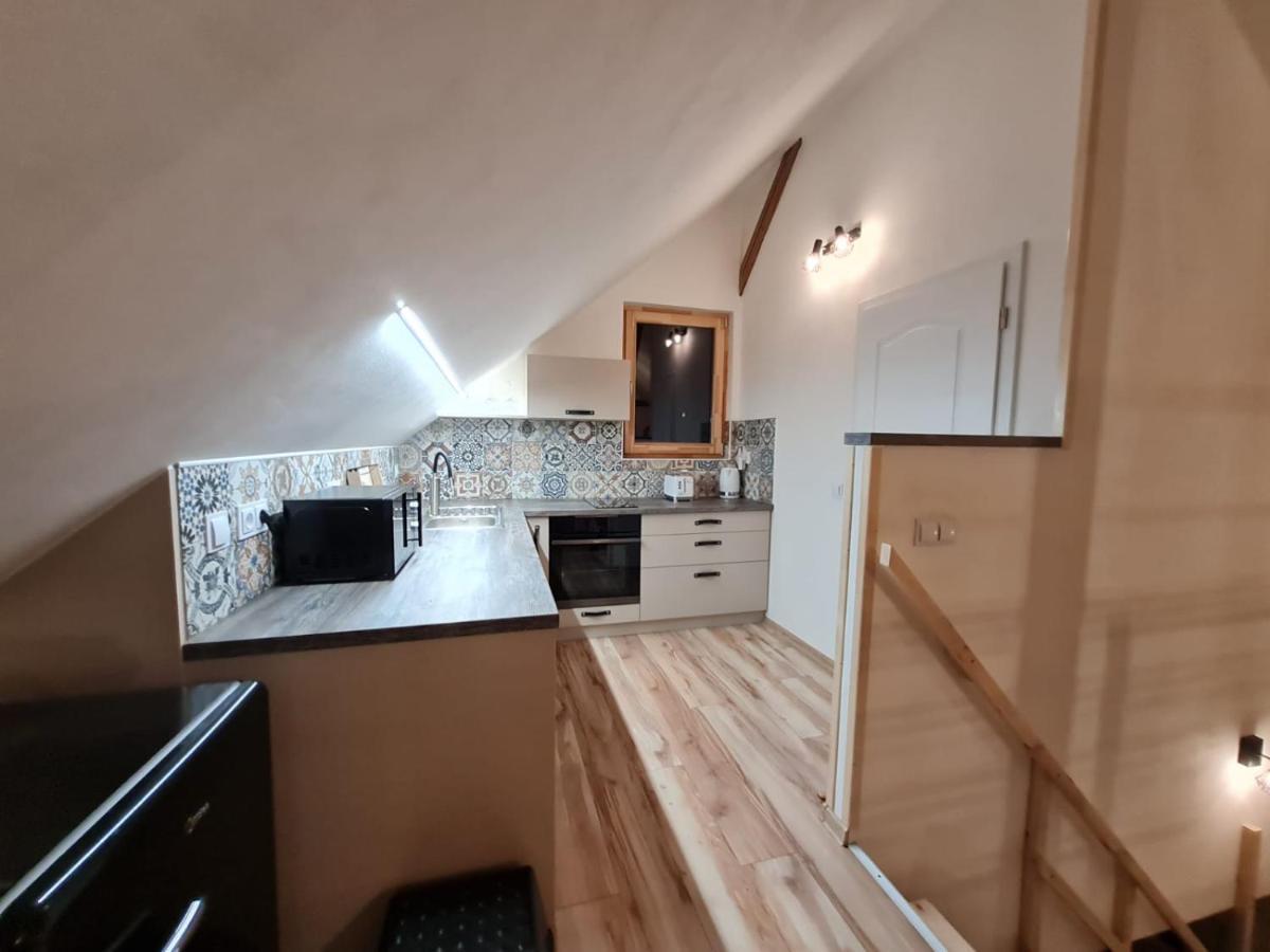 Apartman Konirna Харачов Екстериор снимка