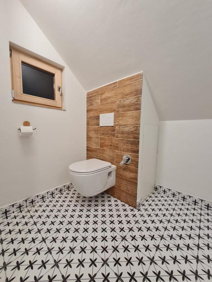 Apartman Konirna Харачов Екстериор снимка
